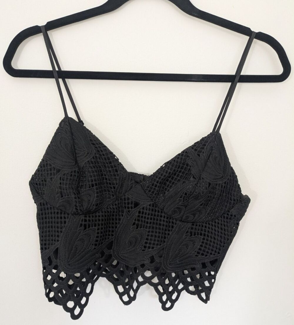 Bardot Black Lace Scalloped Bralette SZ 6 Coachella Crop Top Whimsigoth Festival
